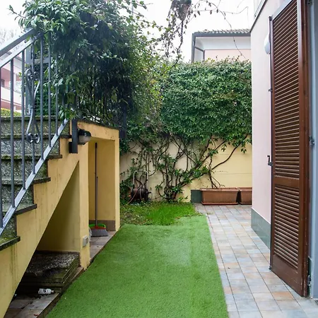 Apartamento Humanitas - Leo Brothers - Leopardi 1 Basiglio